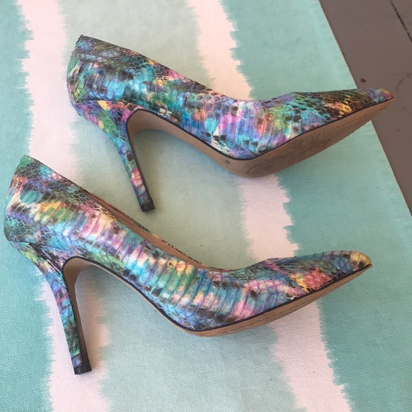 Vince Camuto Shoes - Vince Camuto Party Snake, Hallee pumps.